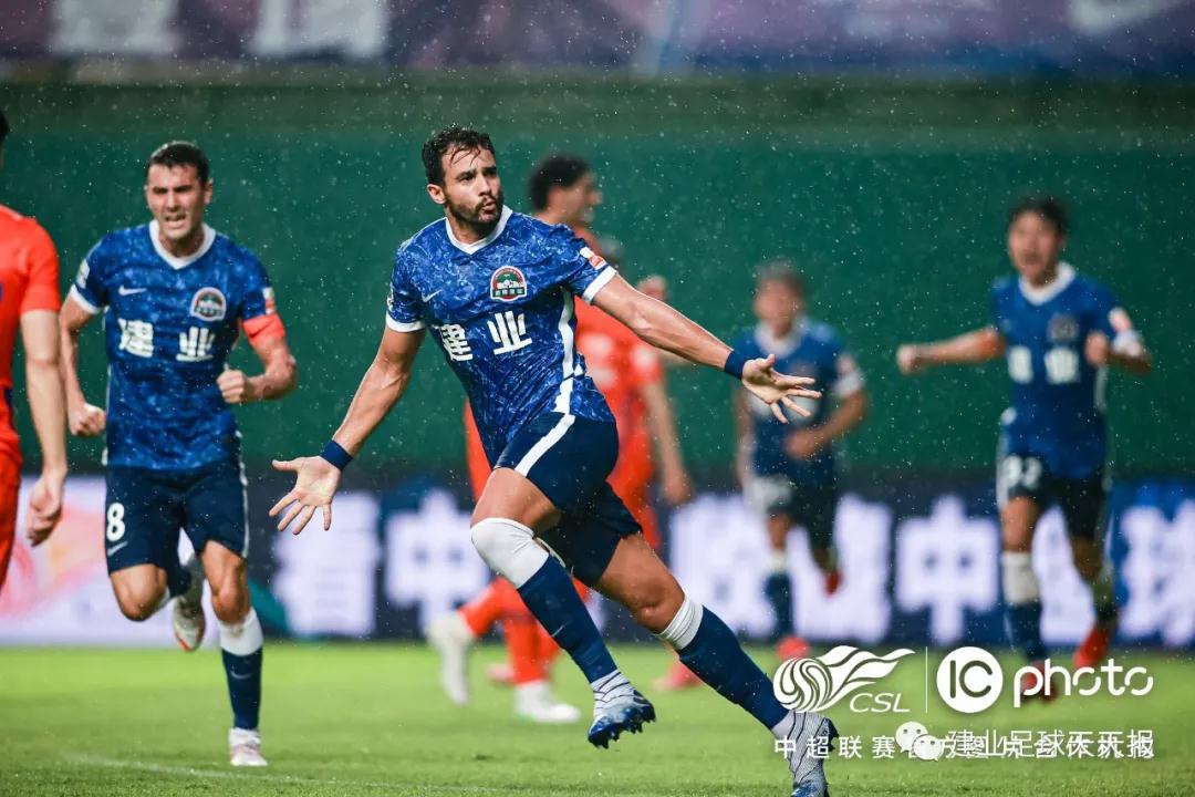 نهائي الدوري السعودي لقفز الحواجزمنافسة استثنائية تخطف الأنفاس