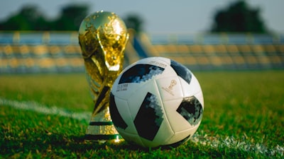 مشاهدهمباراهريالمدريدومانشسترسيتيبثمباشرالان